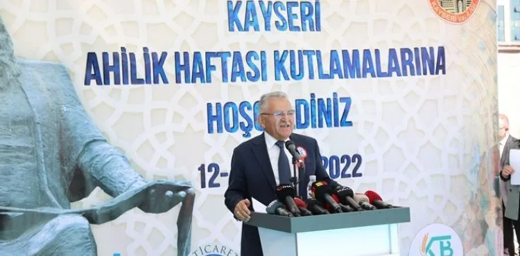 BÜYÜKKILIÇ: “KAYSERİ DENİLİNCE AKLA TİCARET, ESNAFLIK GELİR”