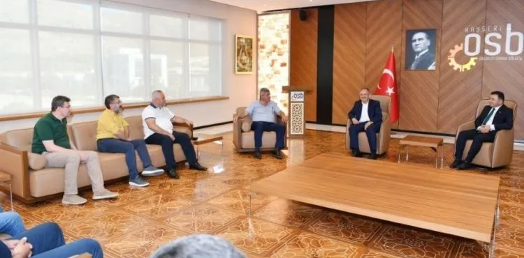 Özhaseki, Kayseri OSB’de GES üreticilerinin sıkıntıları dinledi