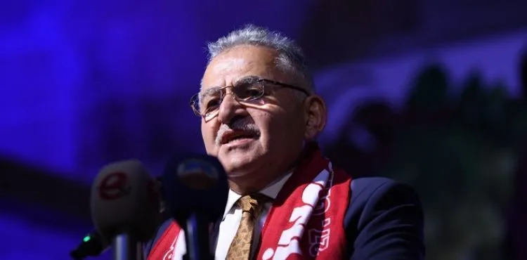 Başkan Büyükkılıç, Geleneksel İncesu Üzüm Festivali’nde Vatandaşlarla Buluştu