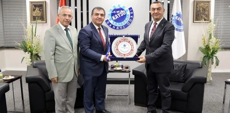 Dışişleri Bakan Yardımcı KAYSO’da Sanayicilerle Bir Araya Geldi