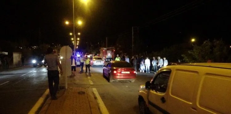 Kayseri'de otomobiller çarpıştı: 2'si ağır 7 yaralı