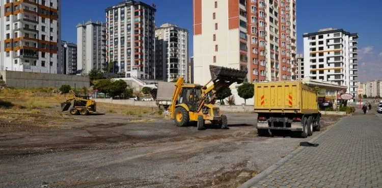 BAHÇELİEVLER MAHALLESİ'NDE TOPLU TEMİZLİK ÇALIŞMASI YAPILDI