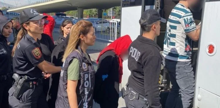 Kayseri'deki 'kökünü kurutma' operasyonunda 10 tutuklama