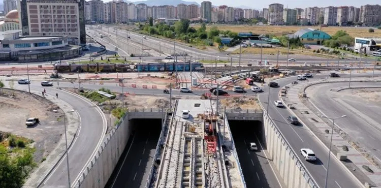 BÜYÜKKILIÇ: “T2 TRAMVAY HATTI YENİDEN HİZMETE AÇILDI”