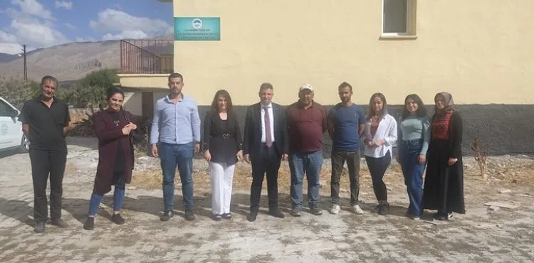 BAŞKAN BÜYÜKKILIÇ’TAN SARIZ’DA “EĞİTİME” DESTEK