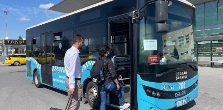BÜYÜKŞEHİR'DEN ÜNİVERSİTE ÖĞRENCİLERİNE ‘ÖZEL ULAŞIM’ HİZMETİ