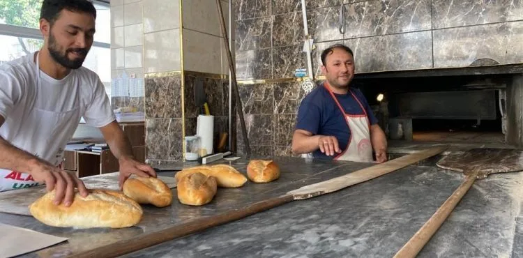 Maliyetleri gerekçe gösteren fırıncılar ekmeğe zam bekliyor