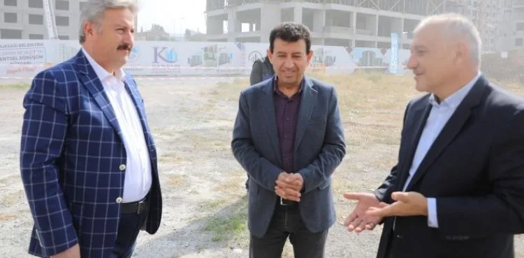 BAŞKAN PALANCIOĞLU, YILDIRIM BEYAZIT YIKIM ÇALIŞMALARINA KATILDI