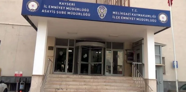 Yakalama emri bulunan 3 kişi yakalandı