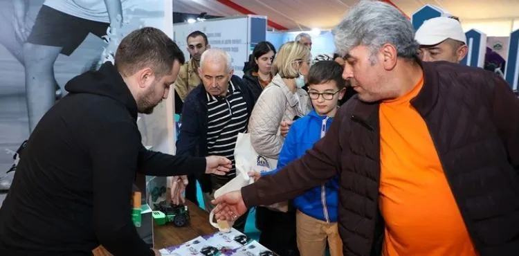‘GENÇ TALAS’IN YILDIZI ANKARA’DA PARLADI