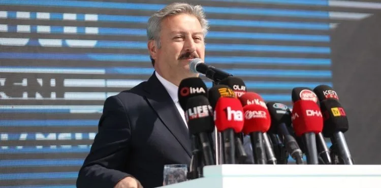 MELİKGAZİ’NİN EĞİTİME KATKISI DEVAM EDİYOR Osman Ulubaş Eğitim Kompleksi Açıldı