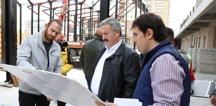 BAŞKAN PALANCIOĞLU, ÇARŞI MELİKGAZİ'DEKİ ÇALIŞMALARI İNCELEDİ