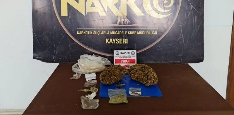 Uyuşturucu madde operasyonunda 3 kişiye gözaltı