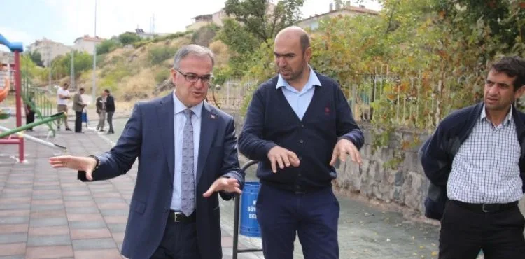HACILARDA GÜNEŞ ENERJİSİYLE AYDINLANACAK YENİ PARKLAR İNŞA EDİLİYOR