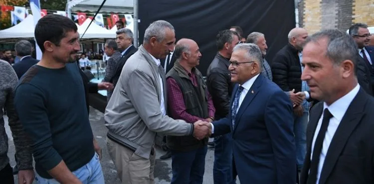 Başkan Büyükkılıç’a İki İlçeden “Doğal Gaz” Teşekkürü