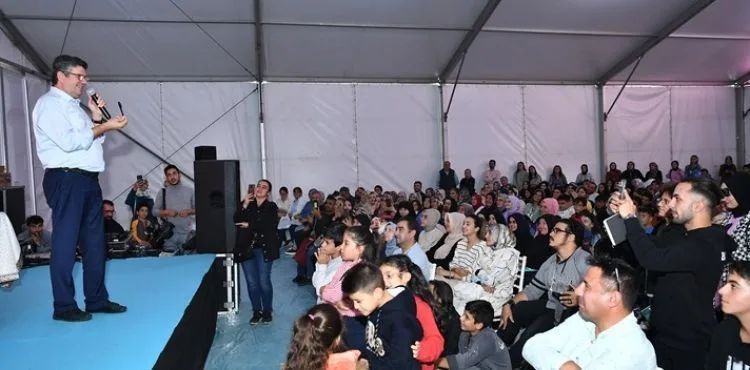 5. KAYSERİ KİTAP FUARI’NDA ÜNLÜ YAZARLAR İNANÇ VE KAPAKLIKAYA SEVENLERİYLE BULUŞTU