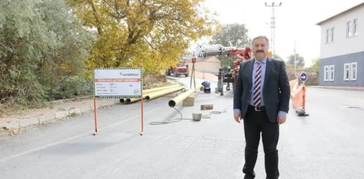 MELİKGAZİ BELEDİYESİ, İLÇEYE HER ALANDA HİZMET ETMEYE DEVAM EDİYOR “Gürpınar'a Doğalgaz Hayırlı Olsun”