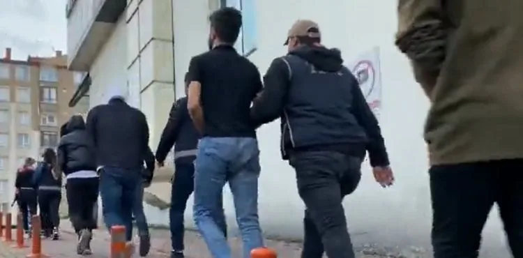 Kayseri merkezli dolandırıcılık operasyonunda 36 gözaltı