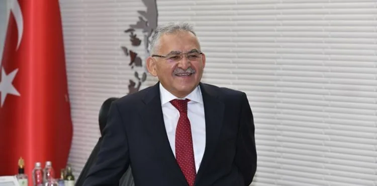 BÜYÜKŞEHİR’İN ‘KAYSERİ İÇİN PROJEM VAR’ ADLI DEMOKRATİK UYGULAMASI ÖRNEK GÖSTERİLDİ