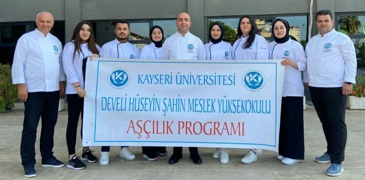 KAYÜ Aşçılık Programı Öğrencileri, Mersin’den Ödülle Döndü