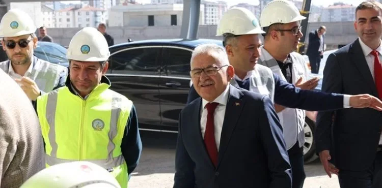 BAŞKAN BÜYÜKKILIÇ’TAN “HAVALİMANI” İNCELEMESİ