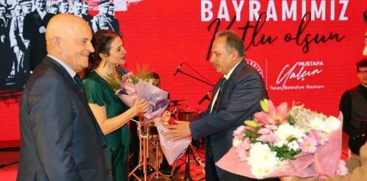 TALAS FESTİVALİNDE CUMHURİYETE ÖZEL KONSER