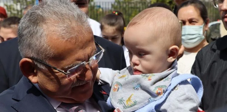 BÜYÜKKILIÇ: “TÜRKİYE’YE ÖRNEK OLAN ENGELSİZ YAŞAM MERKEZİ’MİZDE 290 ÖĞRENCİ İLE YÜZLER GÜLÜYOR”