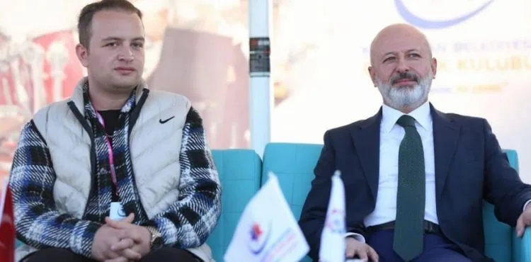 BAŞKAN ÇOLAKBAYRAKDAR; "GENÇLERİMİZ İLE TÜRKİYE YÜZYILI'NA BÜYÜK KATKI SAĞLAYACAĞIZ"