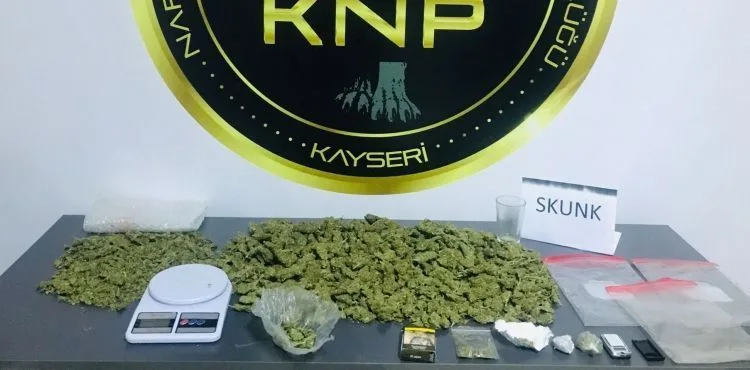 Uyuşturucu operasyonunda 11 gözaltı