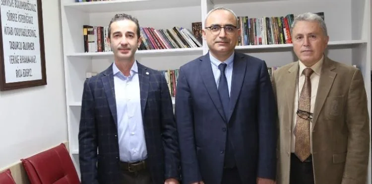 ERÜ Hastanelerinden, Kitap Sevenler İçin Bir İlk