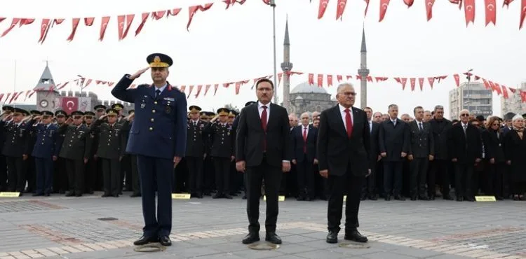 CUMHURİYETİMİZİN KURUCUSU GAZİ MUSTAFA KEMAL ATATÜRK ANILDI