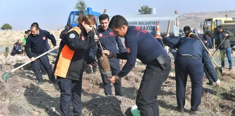 Kayseri Büyükşehir, 11.11’de 5 Bin Fidan İle Geleceğe Nefes Oldu