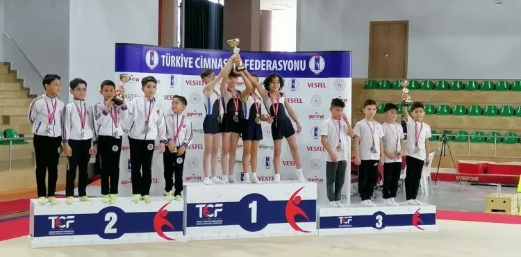 Kayserili Cimnastikciler madalyayla döndü