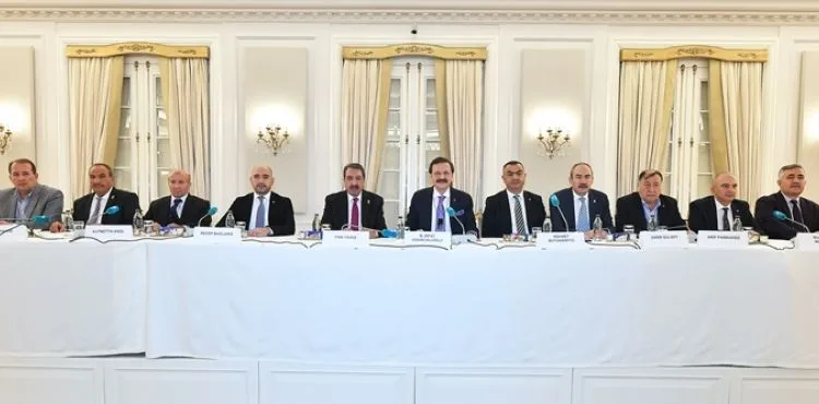 KAYSERİ ODA VE BORSA BAŞKANLARINDAN TOBB BAŞKANI HİSARCIKLIOĞLU’NA ZİYARET