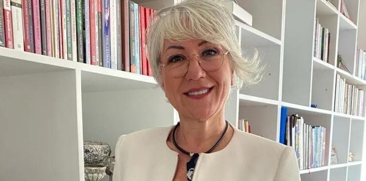 Öğretmenlerimiz Geçimi Değil, Eğitim Ve Öğretimi Düşüneceği Bir Sistem Gerekli