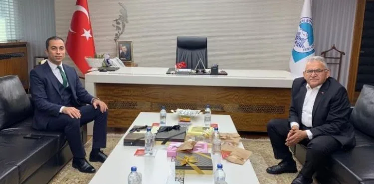 SARIOĞLAN KAYMAKAMINDAN BÜYÜKKILIÇ’A “TEŞEKKÜR” ZİYARETİ