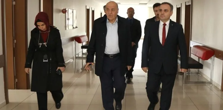 ERÜ Rektörü Altun, Hasta Yakınları Misafirhanelerini Ziyaret Etti