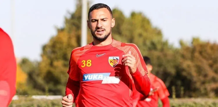 Kayserispor’dan tepki geldi.