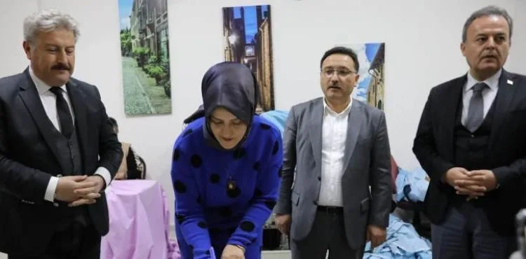KARDELEN KADINLAR MELİKGAZİ'DE ÜRETMEYE BAŞLADI