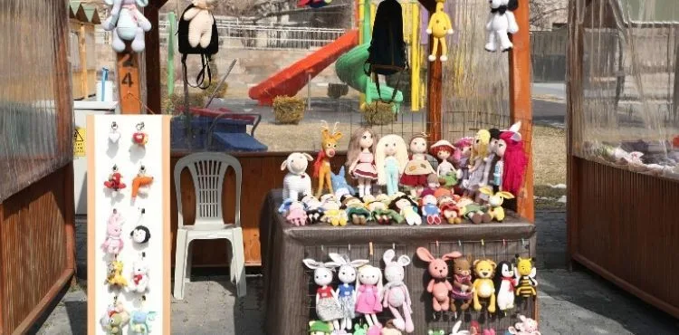 TALAS, ‘MAHARETLİ ELLERLE’ KIŞA MERHABA DİYOR