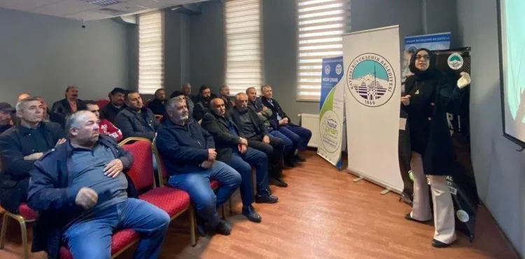 BÜYÜKŞEHİR’DEN 16 İLÇEDE 714 MUHTARA EĞİTİM