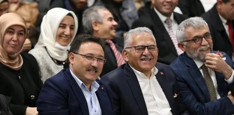 BAŞKAN BÜYÜKKILIÇ, TÜRKİYE’NİN EN KAPSAMLI ENGELSİZ YAŞAM MERKEZİ’NDE ÖZEL VATANDAŞLARLA KUCAKLAŞTI