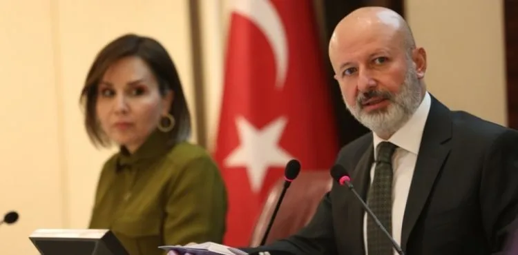 KOCASİNAN’DA YILIN SON MECLİS TOPLANTISI GERÇEKLEŞTİRİLDİ