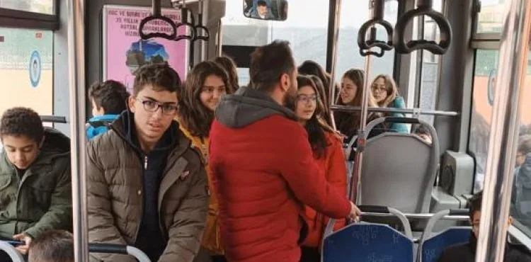 Ulaşım A.Ş. Öğrencilere Toplu Taşıma Kuralları Eğitimi Veriyor