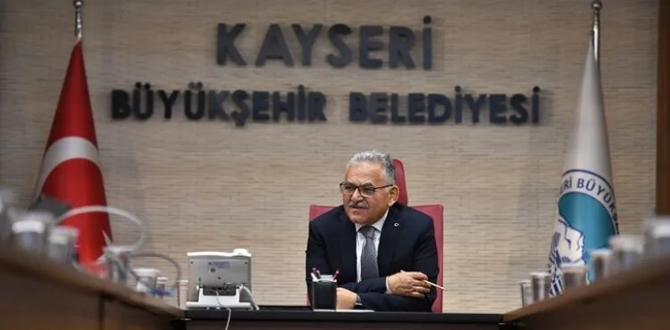 BAŞKAN BÜYÜKKILIÇ’A ‘ULAŞIM AĞLARI VE AKTARMA SİSTEMLERİ’ SUNUMU