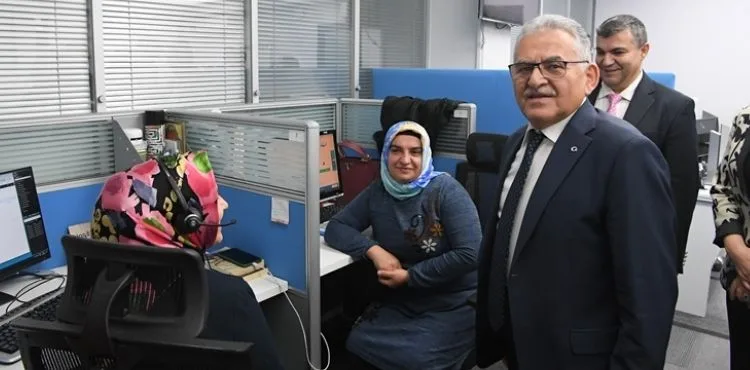 BÜYÜKKILIÇ, ALO 153 VE BEYAZ MASA’YI ZİYARET ETTİ