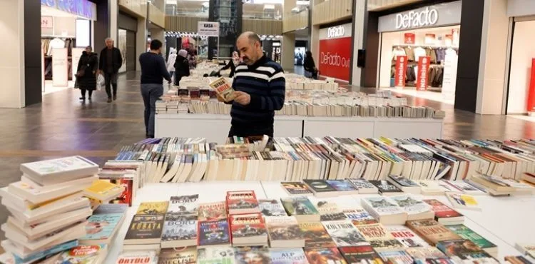 KUMSMALL, düzenlediği etkinliklerle hayata dokunmaya devam ediyor