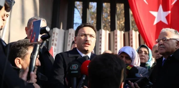 17 Aralık şehitleri dualarla anıldı