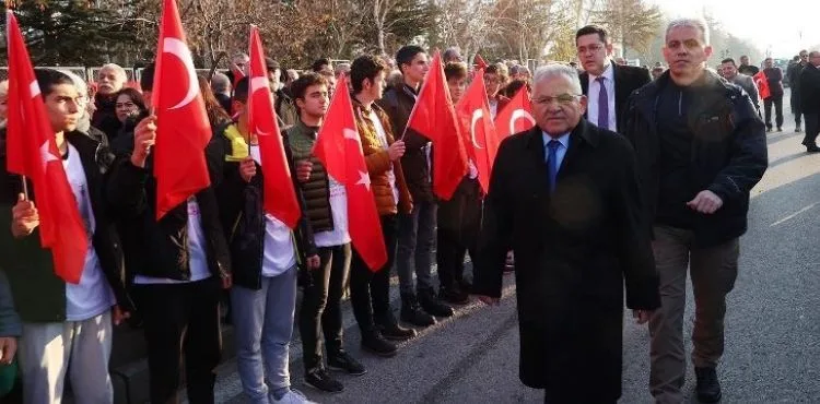 BAŞKAN BÜYÜKKILIÇ 17 ARALIK ŞEHİTLERİNİ ANMA PROGRAMINA KATILDI