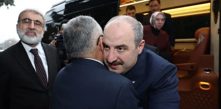 BAKAN VARANK’TAN BAŞKAN BÜYÜKKILIÇ’A SICAK VE SAMİMİ İLGİ